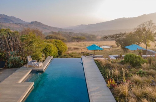 Ulundi Cabin | Valley Lodge - Babanango Game Reserve