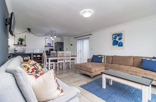 Vermont Apartment | Villa Azure | Hermanus | Couples Retreat