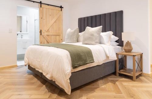 Cape Town Villa | Villa Noor Modern 3 Bed Luxury Retreat