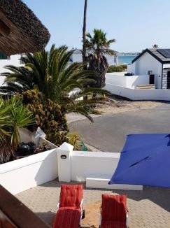 Shelley Point House | Villa on Sea