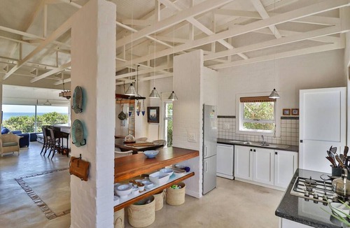 Franskraal Apartment | Vinho Verde Villa, Franskraal | Sea Views & Jacuzzi