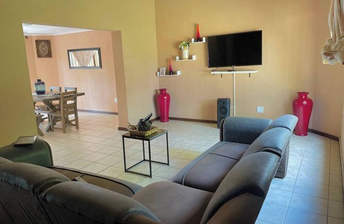 Hazyview House | VM Guesthouse Hazyview Mpumalanga South Africa