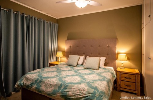 Selection Beach Apartment | Waterfront Luxury
