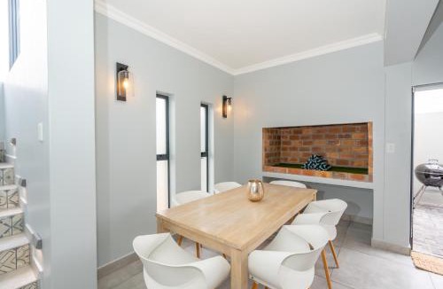Calypso Beach House | Waves Haven
