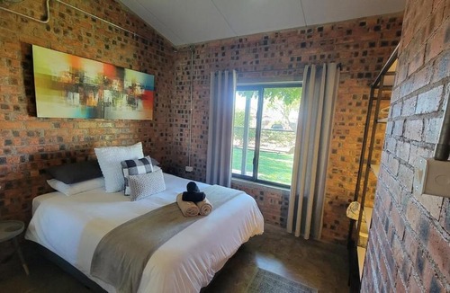 Orania House | Wilger Rus Orania Vacation Home