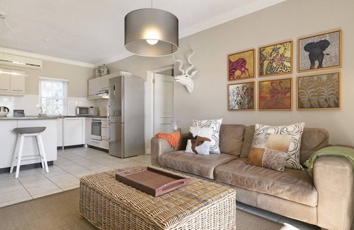Stellenbosch Villa | Winelands Golf Lodges 4