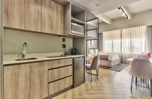 Cape Town City Centre Hotel | Wink One Thibault