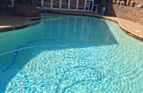 Bluff Villa | Charming Retreat with Shared Pool in eThekwini Municipality