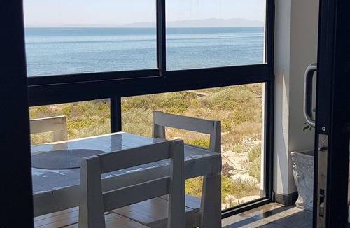 St. Helena Bay Apartment | Beachfront Accommodation