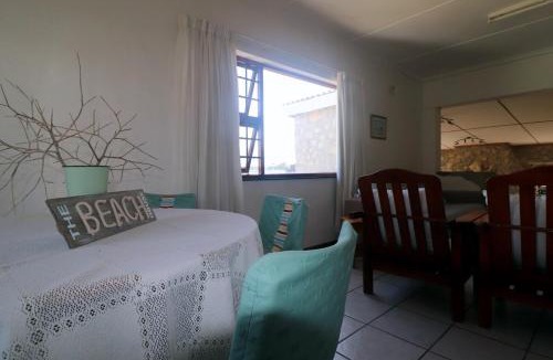 Arniston House | Zandleegte in Arniston