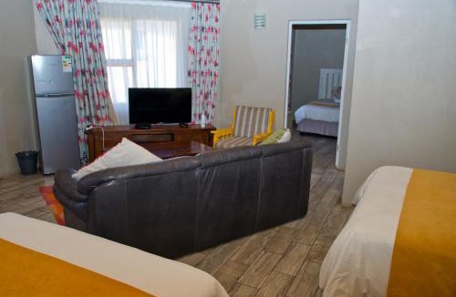 Amatola Coastal Cabin | Zpholele Farm Inn
