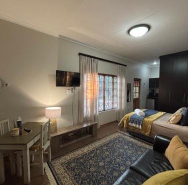 18 on Athlone Cosy self-catering flat in Bloemfontein