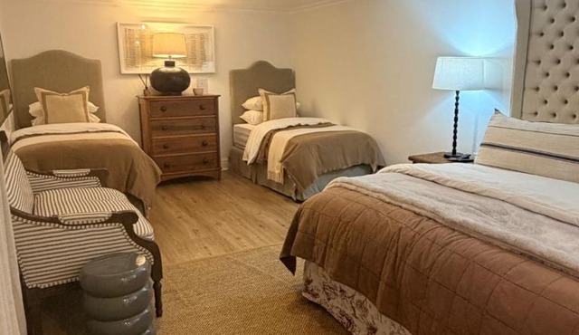 22 Emoyeni Drive in Hillcrest