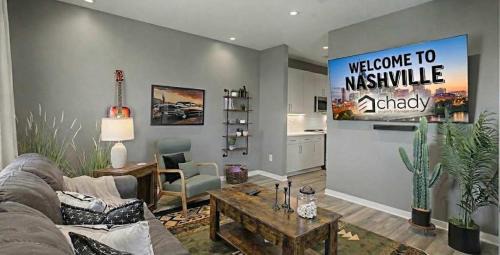 2BR Condo in Walkable Area & 5 mins to Broadway in Nashville