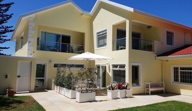 4-STAR-Apartment (AA Superior rated) at the Constantia Wine Route/Kapstad in Constantia