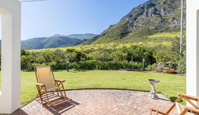 42 on 4th in Hermanus