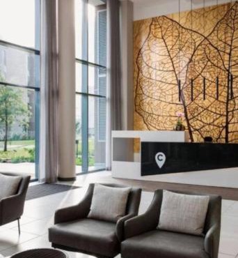 423 Menlyn maine Apartment in Pretoria