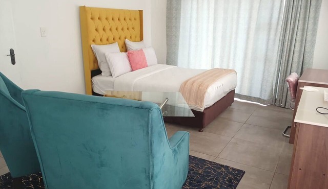 Accommodation For Group & Family House, "B&B" in Johannesburg Midrand in Midrand