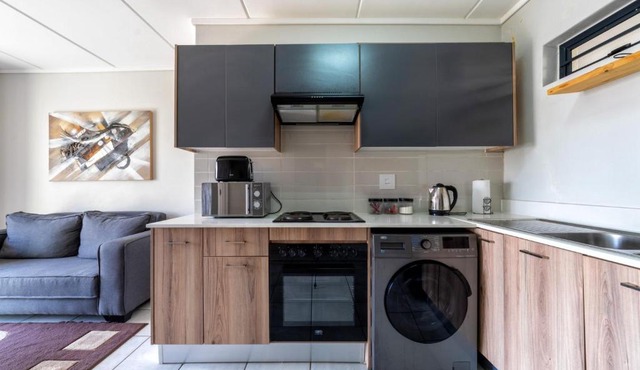 Alimama Spaces: The Manson's Green Creek in Pretoria