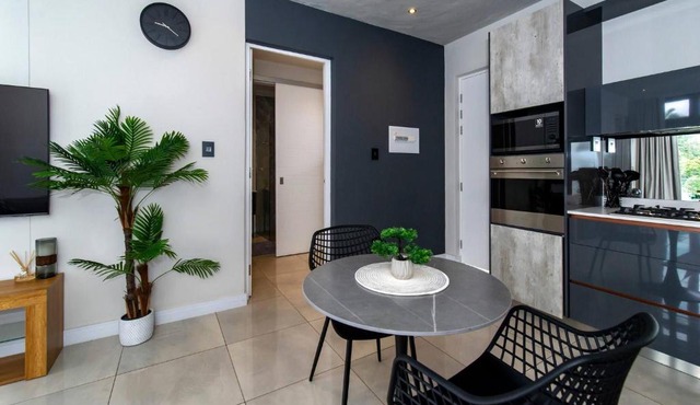 Amywealth Luxury Apartment in Johannesburg