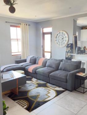 Apartment in the heart of Trendy Obs in Cape Town