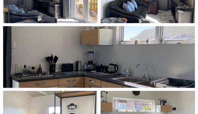 Apartments in Bettyʼs Bay, South Africa in Bettyʼs Bay