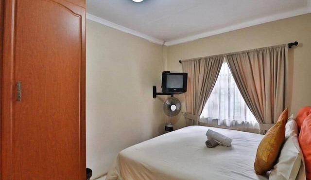 Asante Sana Guesthouse in aManzimtoti