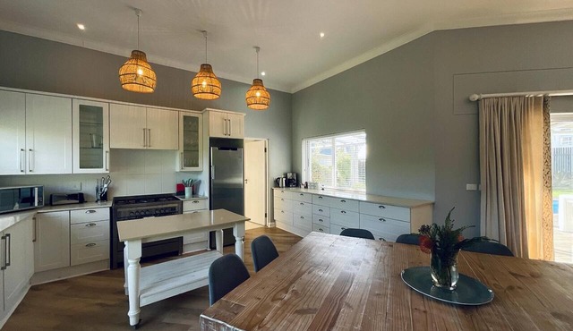 Beach Break Guest Houses and Villas in Cape Saint Francis