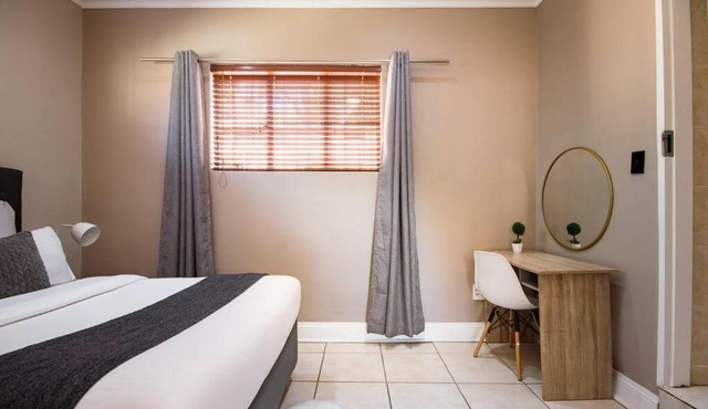 Beautiful and Modern apartment close to Menlyn in Pretoria