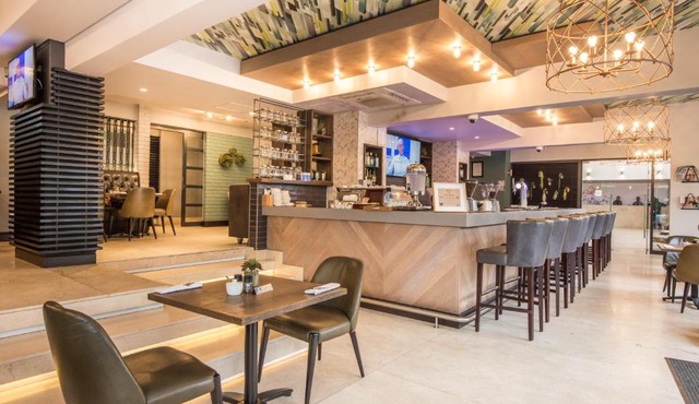 Belaire Suites Hotel in Durban