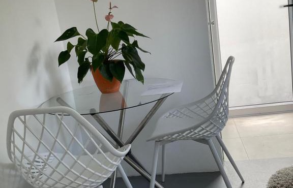 Bird Song Cottage - Table View in Cape Town