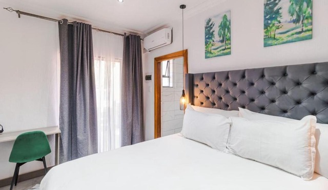 Boutique Hotel-Style Room In Ferndale-A1 in Johannesburg