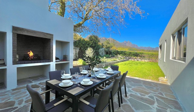 Breathtaking views of Jonkershoek valley mountains. Modern. Private Pool.