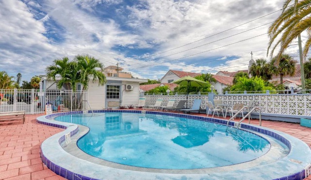 Breezeway Bungalows