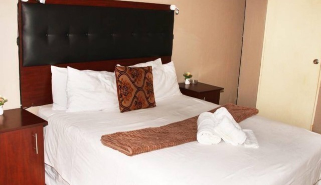Bubble Ball Guest House in Germiston