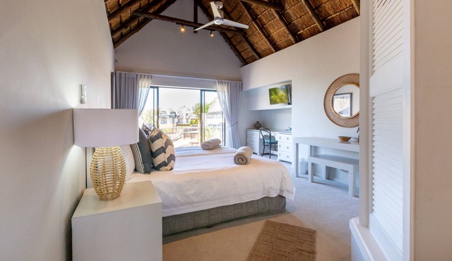 Canal Guest House in Saint Francis Bay
