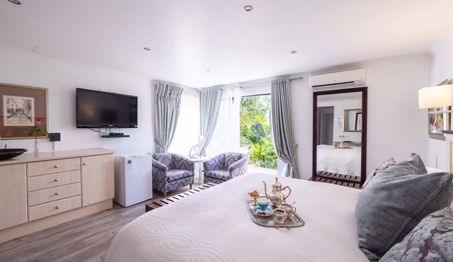 Cape Pillars Boutique Hotel in Cape Town