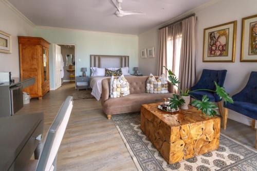 Chateau de Marine Boutique Hotel in Struisbaai
