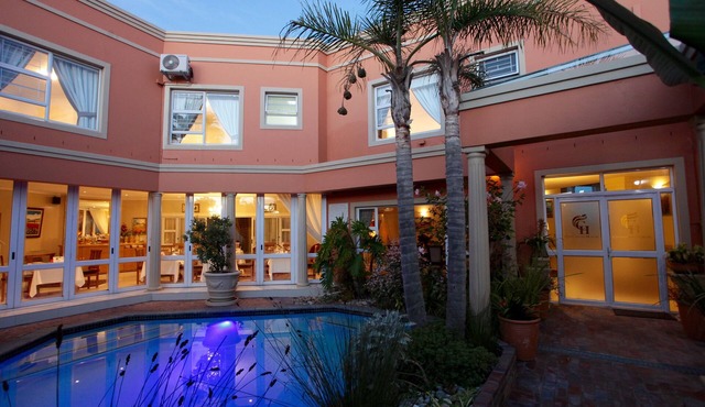 Cinnamon House Bed and Breakfast in Cape Town