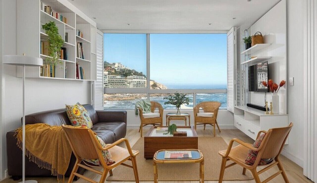 Condo Odessa - Bantry Bay in Cape Town