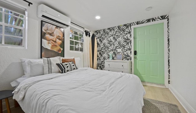 CONSTANCE LANGDON AHS SUITE at THE KarINN BOUTIQUE HOTEL - Downtown Ft Lauderdale 5 in Fort Lauderdale