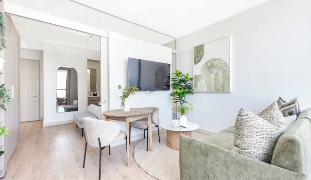 Contemporary Comfort with Natural Elegance in Johannesburg