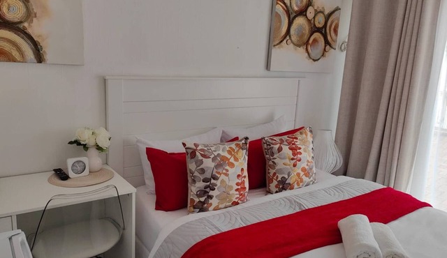 Cosy en-suite studio in Randburg