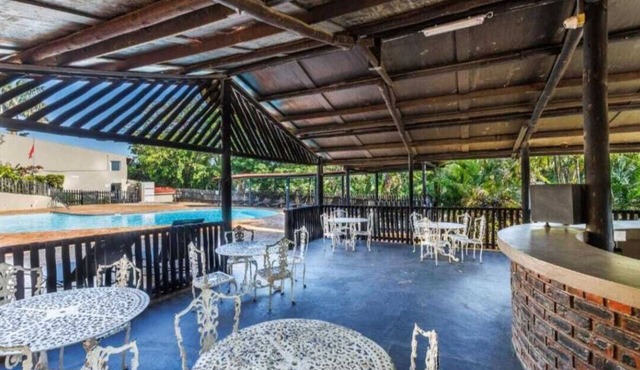 Cozy 1-bedroom chalet in charming Ballito with AC in Ballito
