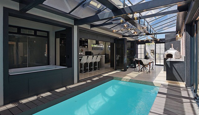 Crown Comfort - Lux -Private Heated Pool & Hot Tub in Cape Town