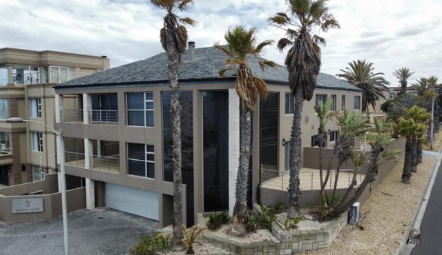 De Ocean Lane Guest House