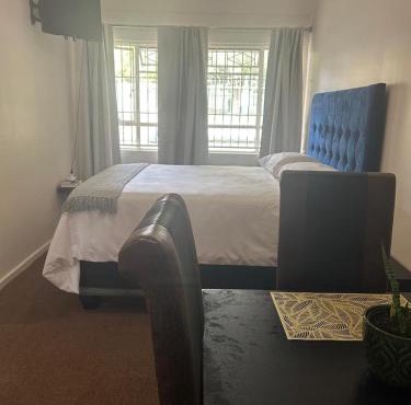 Dee's 2 BR flat in Ladybrand in Ladybrand