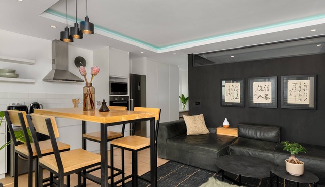 Designer Apartment in the Heart of Woodstock