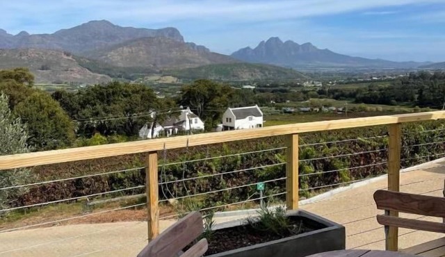 Dieu Donné Vineyard Self-Catering Cottages