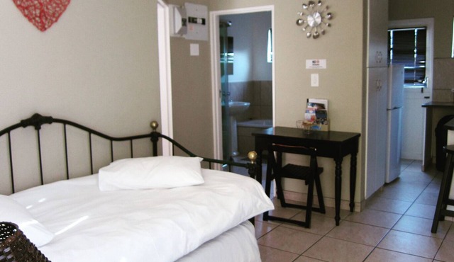 Discover Cape Town - a Home from home in Parow North